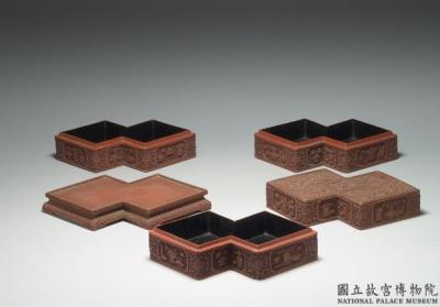 图片[3]-Set of red lacquer boxes in the shape of intersecting lozenges with dragon and floral pattern, Qing dynasty (1644-1911)-China Archive